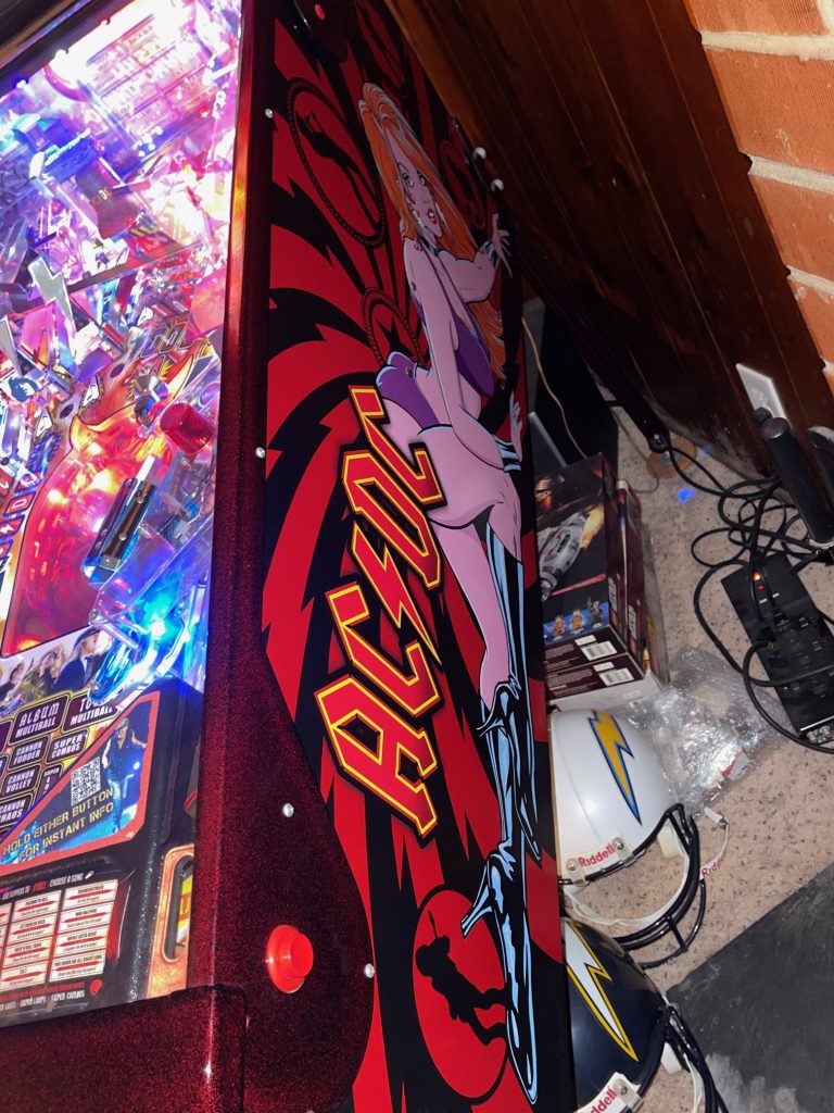 AC/DC Premium Pinball Machine by Stern - KINGARU PINBALL